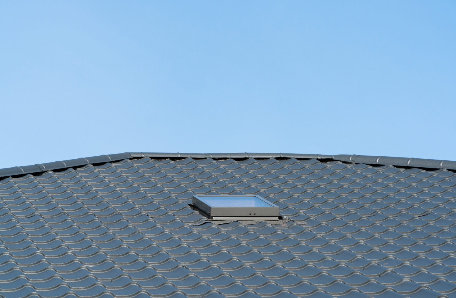 Elite Roof Panels Explained: Pros, Pricing, and Real-Life Uses